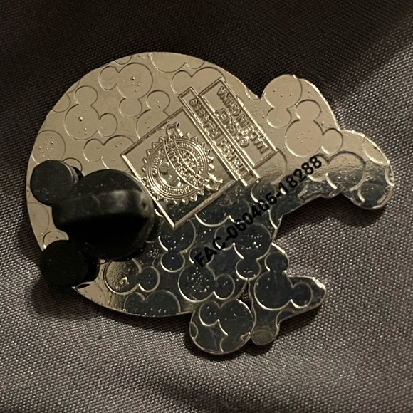 Mickey Mouse mystery pin - Picture 4 of 7